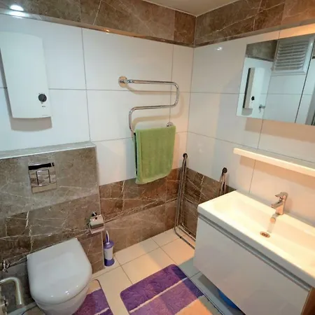 Crystal Park Apartamento